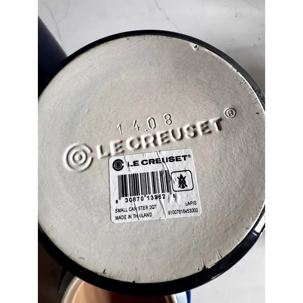 Le Creuset Lapis Blue Stoneware Small Canister 2 QT Jar Matching Ceramic Lid